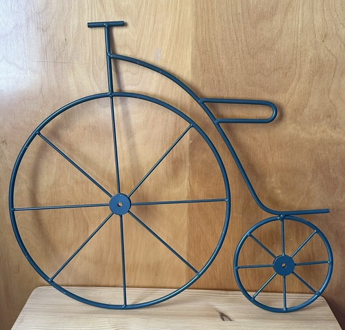 Penny farthing style - farthing,
