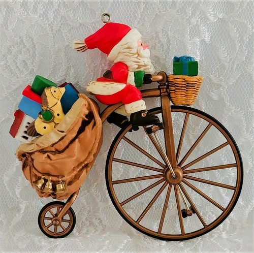 Vtg 1982 hallmark santa - santa, on